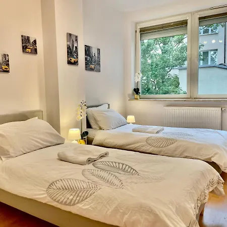 Apartamento Concierge Wola Ratusz Varsovia